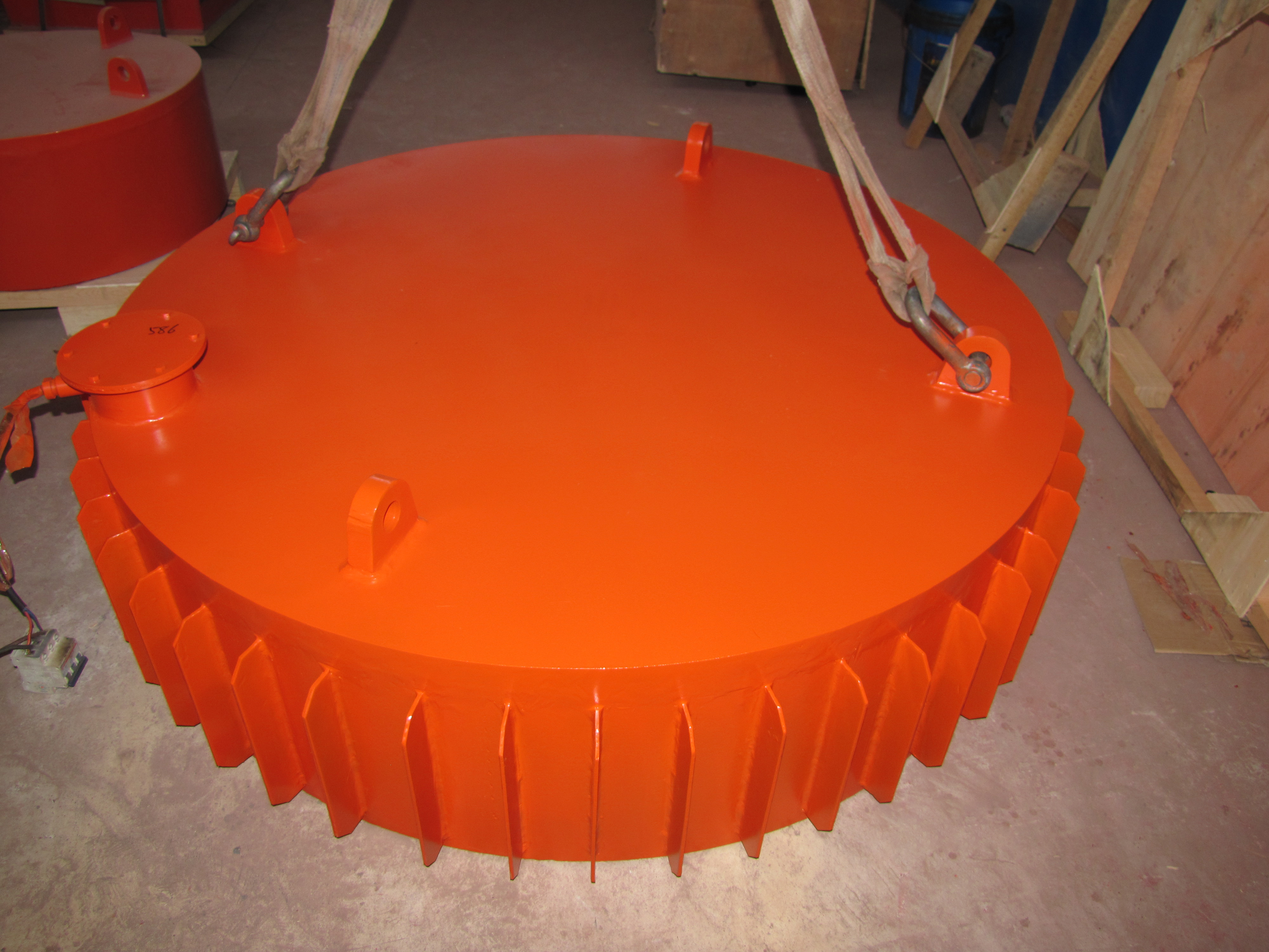 悬挂式电磁铁 悬挂式电磁铁